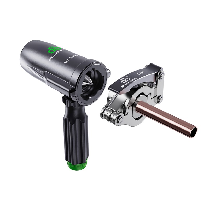 Utilizzo del flangiatubi ST-519FT-A su tubo in rame